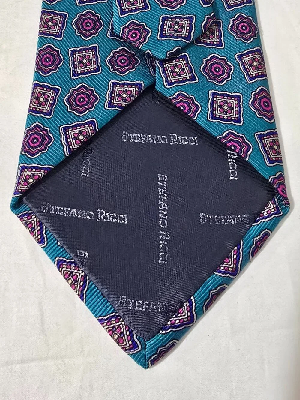 Steffano Ricci Made in Italy 100% Silk Necktie - Blue White Geo - 3 1/2